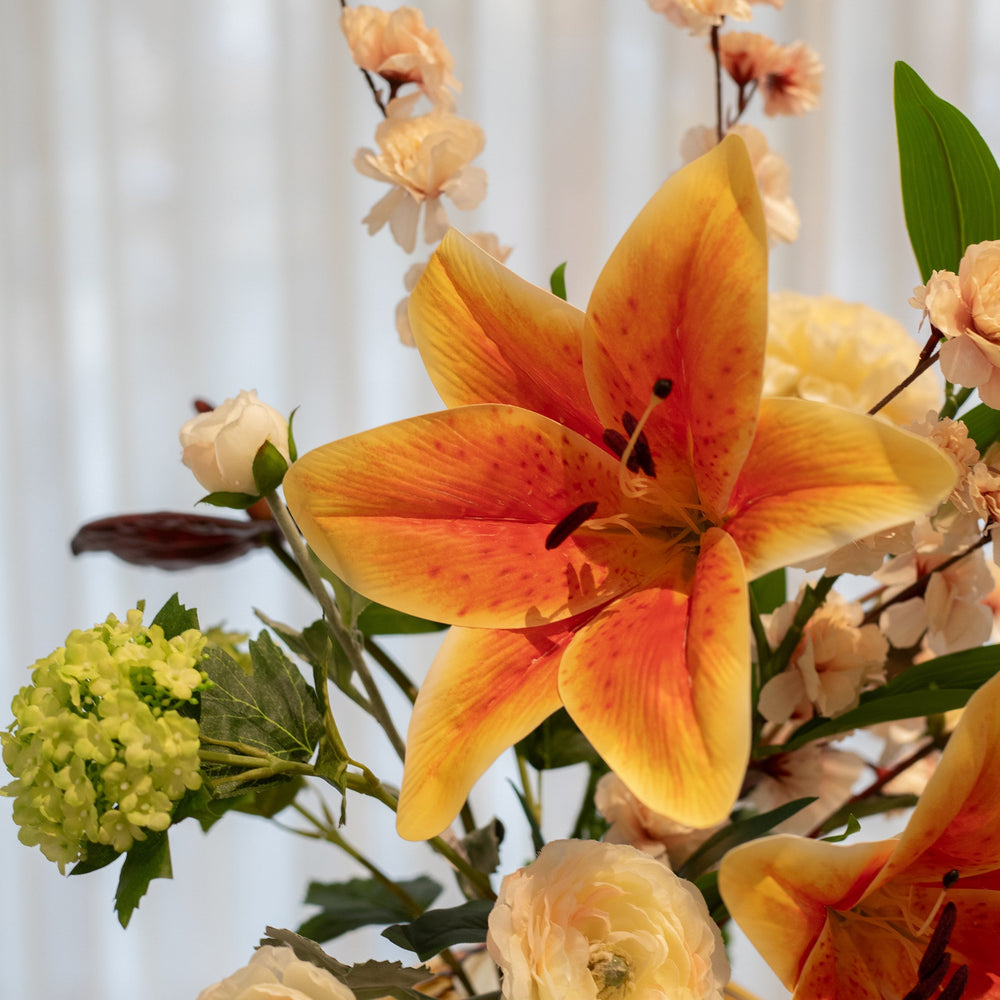 
                      
                        Amber Lily large - Kunstig blomst
                      
                    