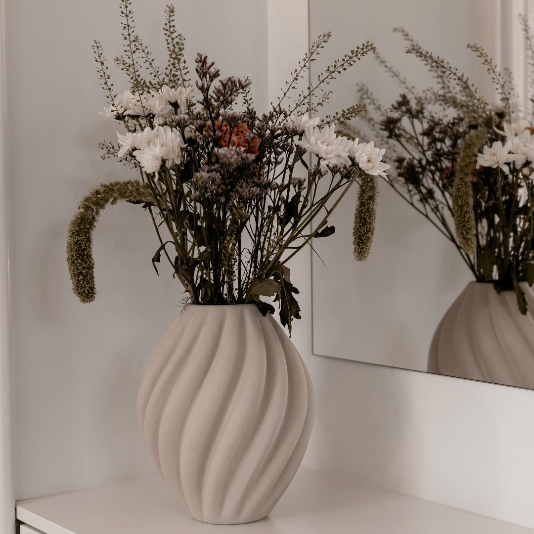 
                  
                    Specktrum Vase Flora Vase Sand
                  
                