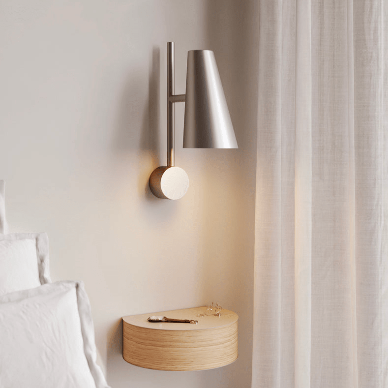 
                  
                    WOUD Vegglampe Cono vegglampe satin
                  
                